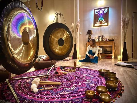 Gong — gongová lázeň