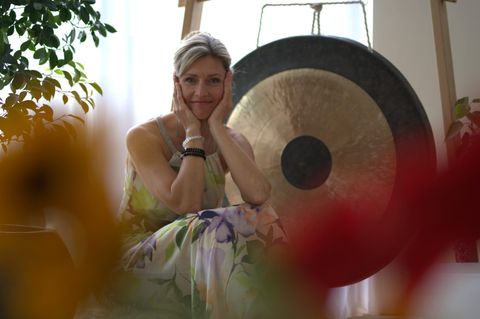 Zvukové lázně s gongem — Kamila Černá